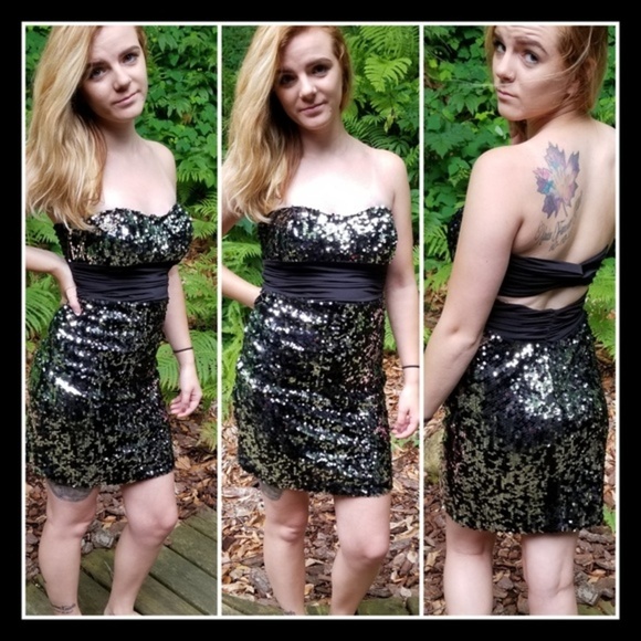 Speechless ✦ Silver & Black Sequin Strapless Dress ✦ Prom ✦ Party ✦ Sz S ✦ NWOT - Picture 3 of 9